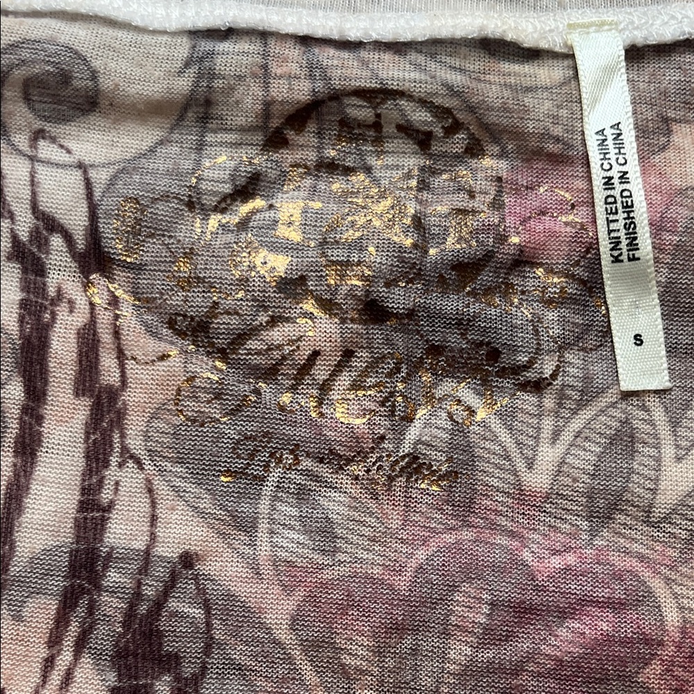 Guess Pink and Cream Graphic V-Neck Tee - Picture 3 of 3